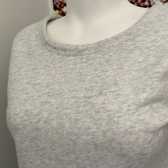 XS Gap fit sweater​​​​​​​​​​ - Picture 2 of 6